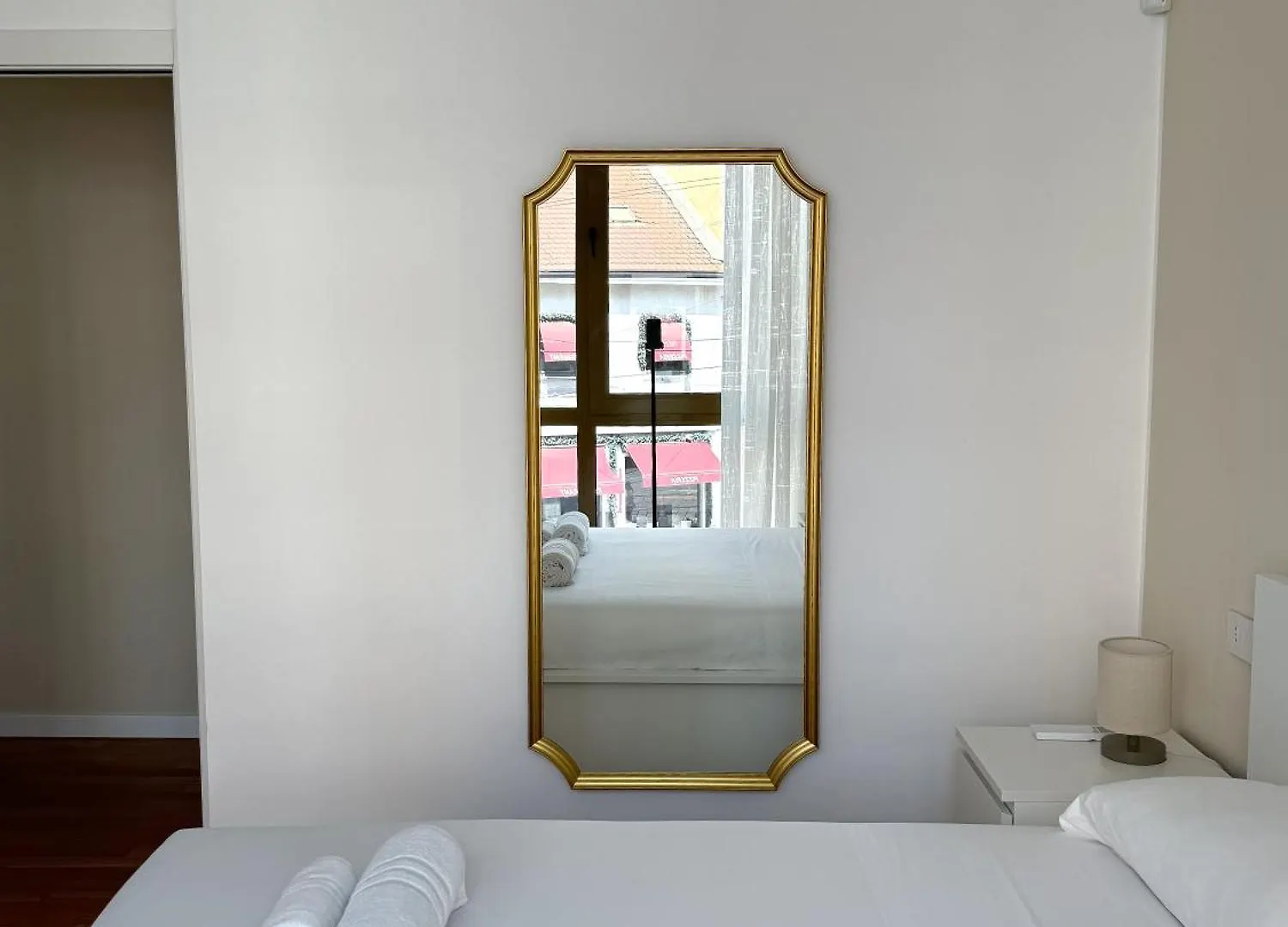 The Boutique Houses - Duomo - Via Torino ミラノ イタリア